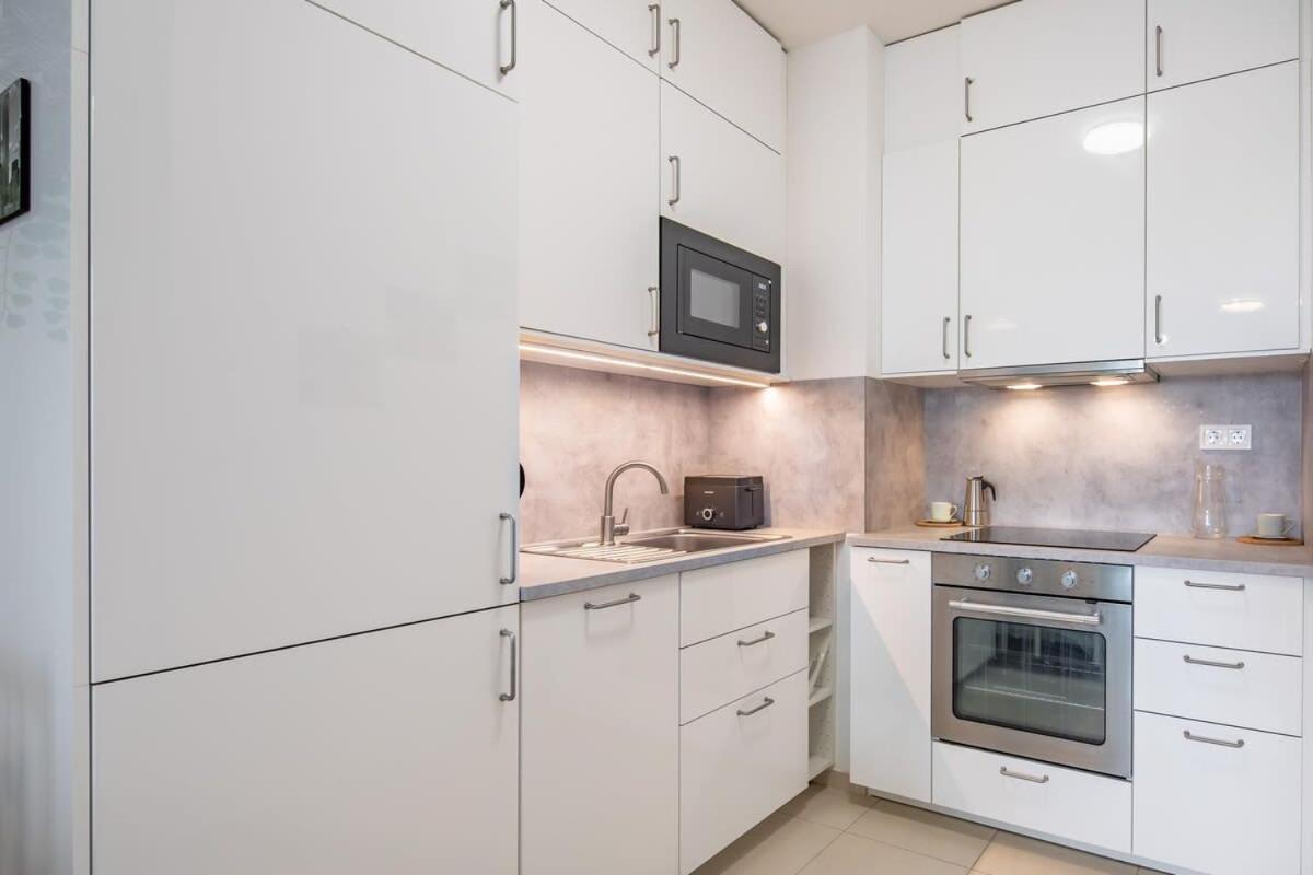 Central - New - Cozy Stay بودابست المظهر الخارجي الصورة